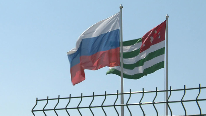 Россия – Абхазия: Тип поглощения – “партнерско-дружеский”?