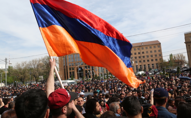 სომხეთმა რუს ოპოზიციონერს დევნილის სტატუსი მიანიჭა