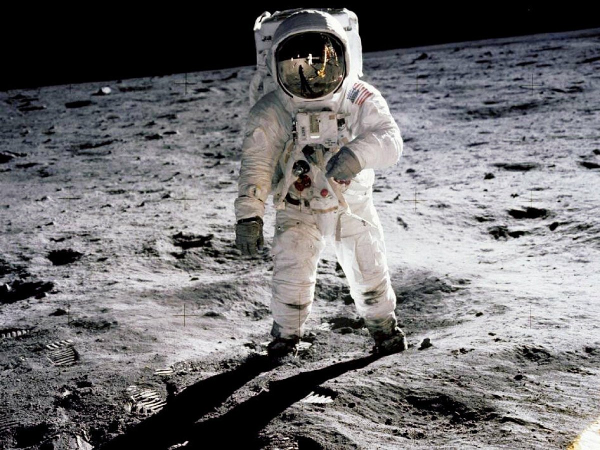 NASA отложило высадку астронавтов на Луну до 2025 года