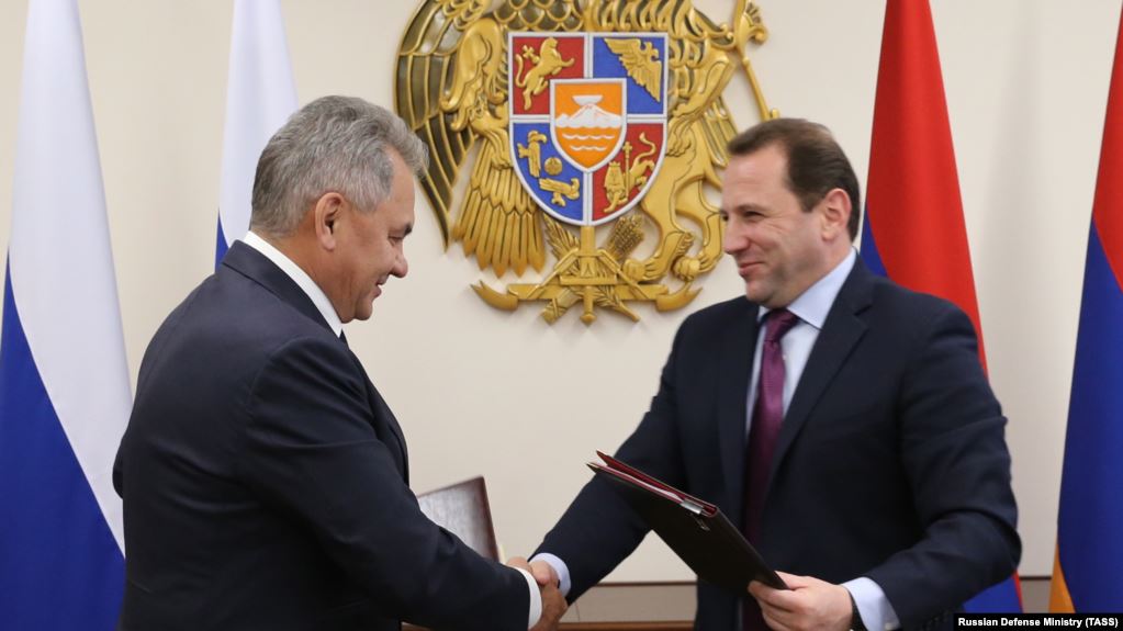 რუსეთი სომხეთში სამხედრო ბაზის სიმძლავრეს აორმაგებს