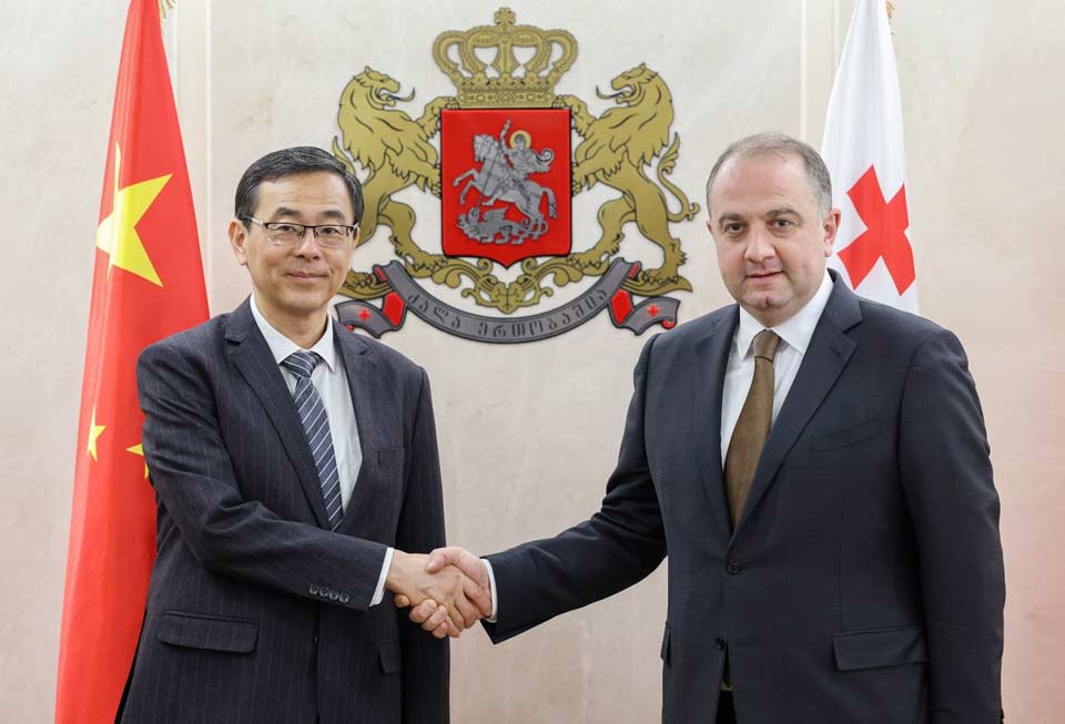 ირაკლი ჩიქოვანი ჩინეთის რესპუბლიკის ელჩსა და თავდაცვის ატაშეს შეხვდა