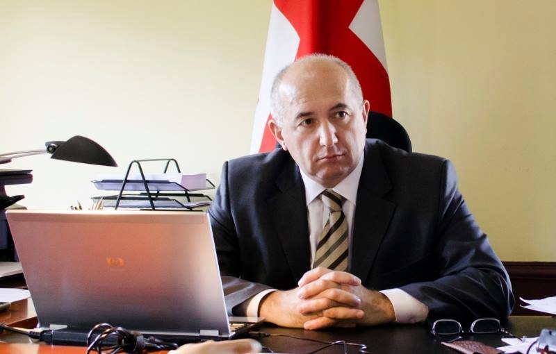 „43%–იანი „ჩამკეტის“ ბედი დამოკიდებულია არა ოპოზიციაზე, არამედ გახარიაზე“
