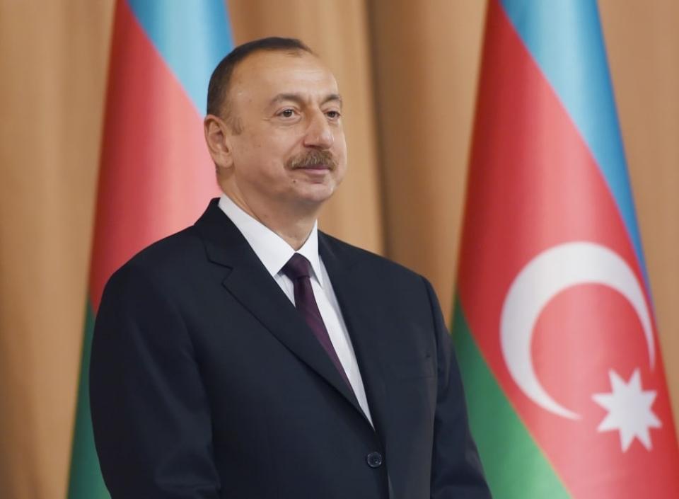 Ильхам Алиев не уточнил сроки открытия сухопутных границ Азербайджана