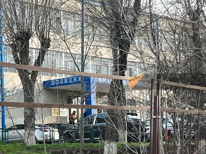 ერევანში, პოლიციის შენობაში შეიარაღებული პირები შეიჭრნენ