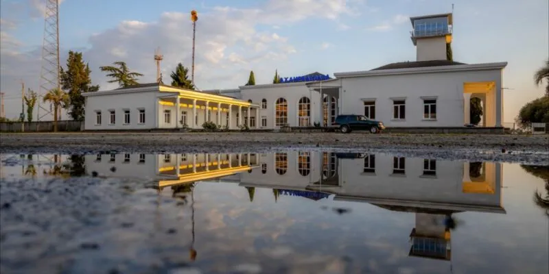 სოხუმი თბილისით უკმაყოფილოა და ივანიშვილს წინასაარჩევნო დაპირებებს შეახსენებს