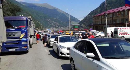 რამდენმა ადამიანმა გადმოკვეთა საქართველოს საზღვარი მობილიზაციის შემდეგ – რუსული ვერსია